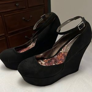 Madden Girl Black Heels